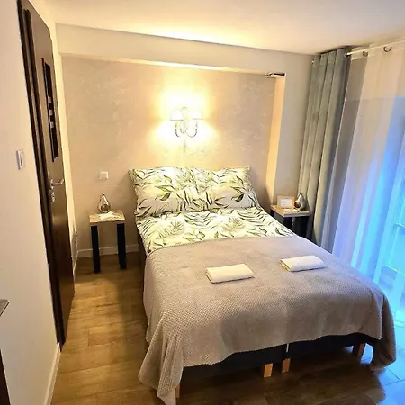 Neptune Double-decker Apartment *