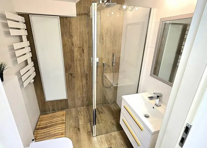 Neptune Double-decker Apartment